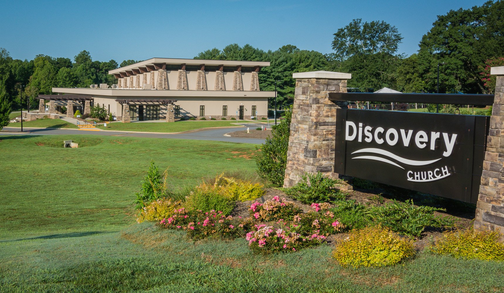 Discovery Church Exterior